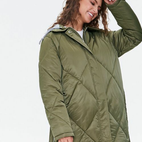 Forever 21 Puffer Jacket - Picture 4 of 8